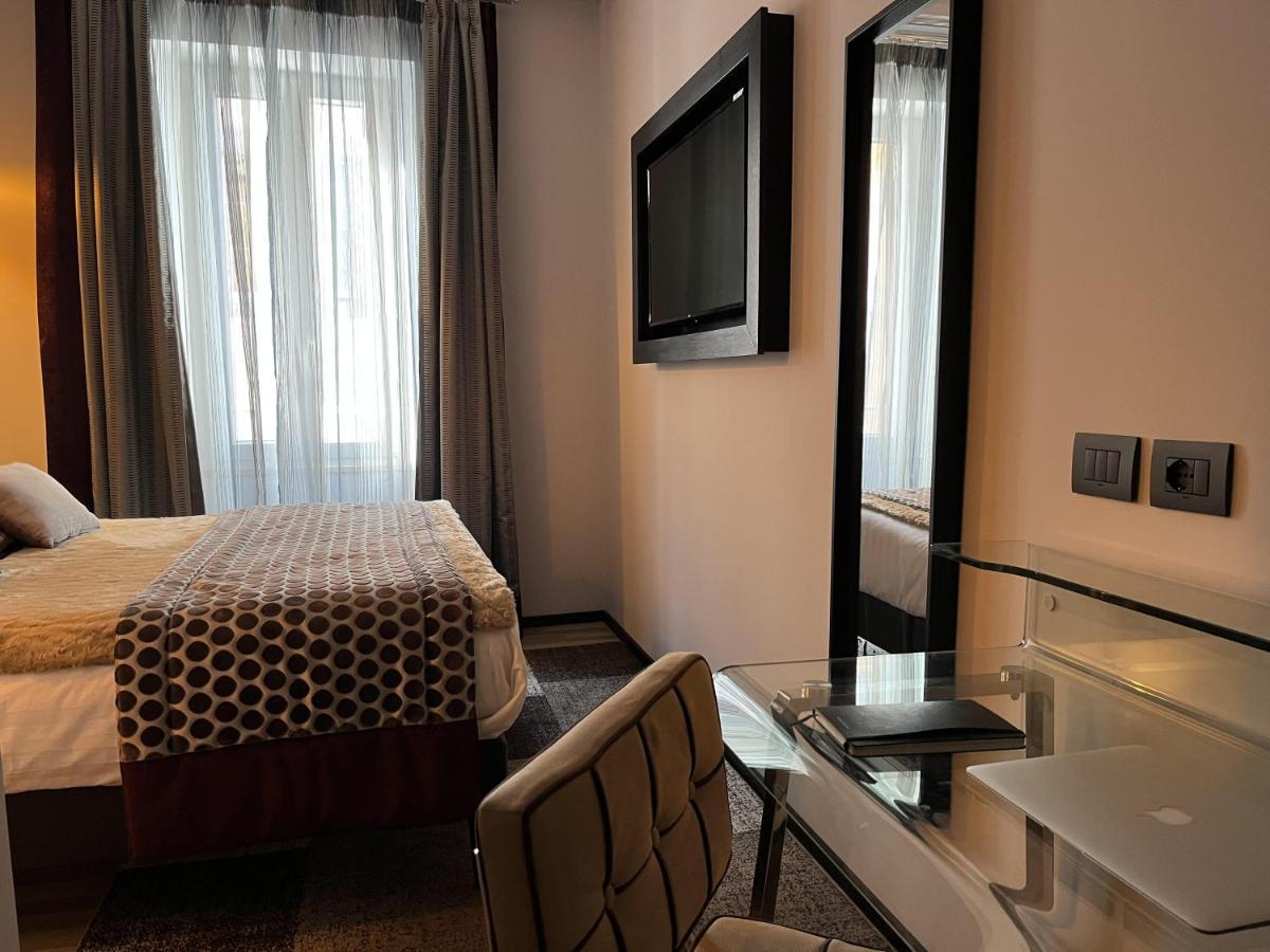 Flaneur Suites Corso Rome Bagian luar foto