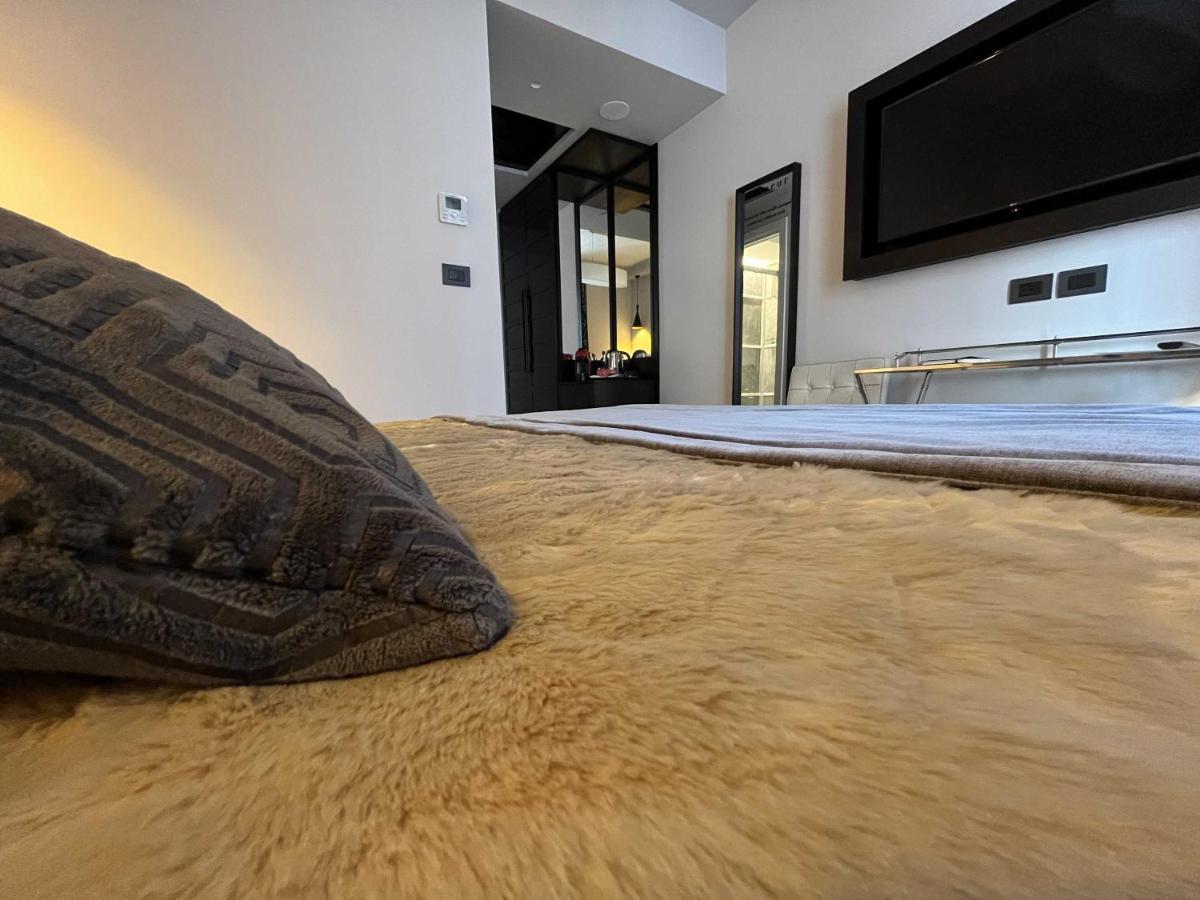 Flaneur Suites Corso Rome Bagian luar foto