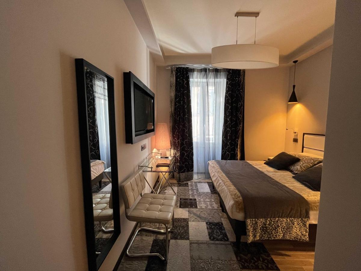 Flaneur Suites Corso Rome Bagian luar foto